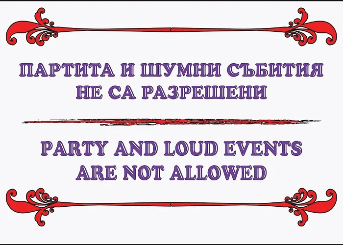 Large 2 Bedrooms Flat - Center - In Front Of The Daire *