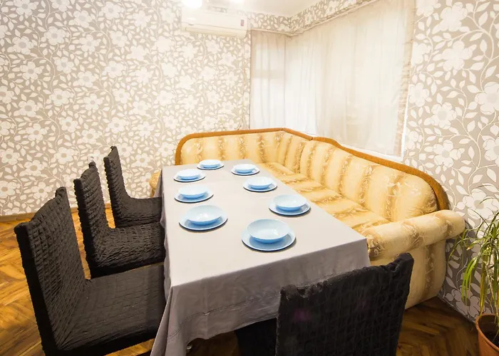 Large 2 Bedrooms Flat - Center - In Front Of The Burgaz