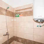 Large 2 Bedrooms Flat - Center - In Front Of The Apartment *