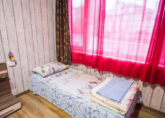 Apartment Large 2 Bedrooms Flat - Center - In Front Of The